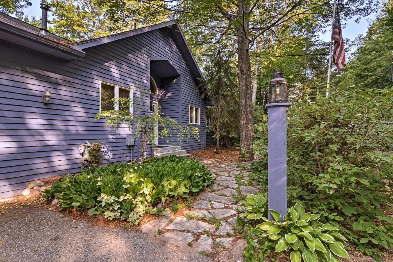 Resort-Style Harbor Springs Home With 2 Decks! Ngoại thất bức ảnh